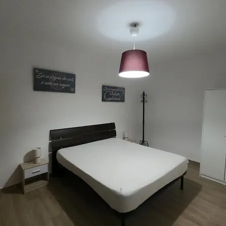 公寓 Via Napoli 4 Posti Letto 拉迪斯波利
